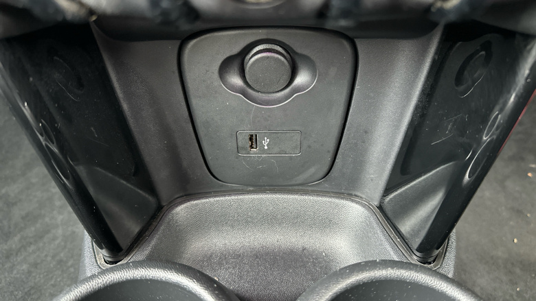 MINI Hatchback 1.5 Cooper Classic Premium 3dr Petrol Hatchback